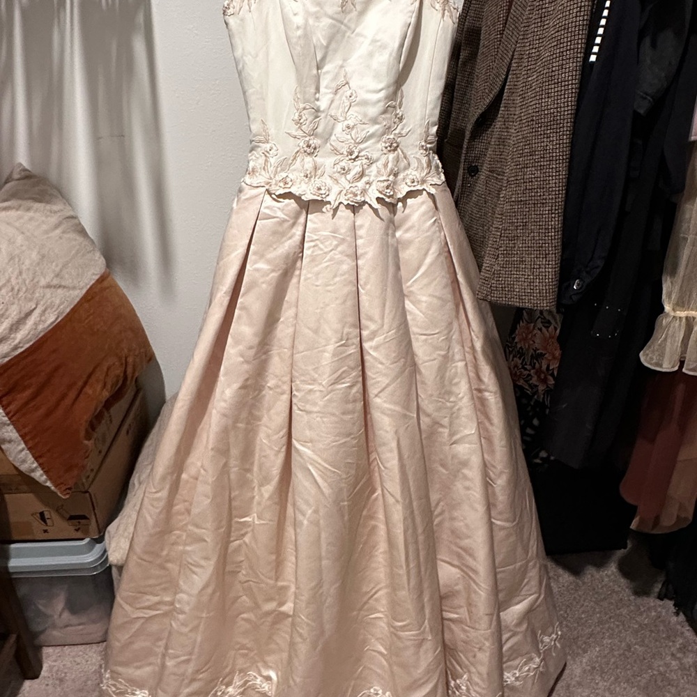 Prom, sweet 16, gown size 4